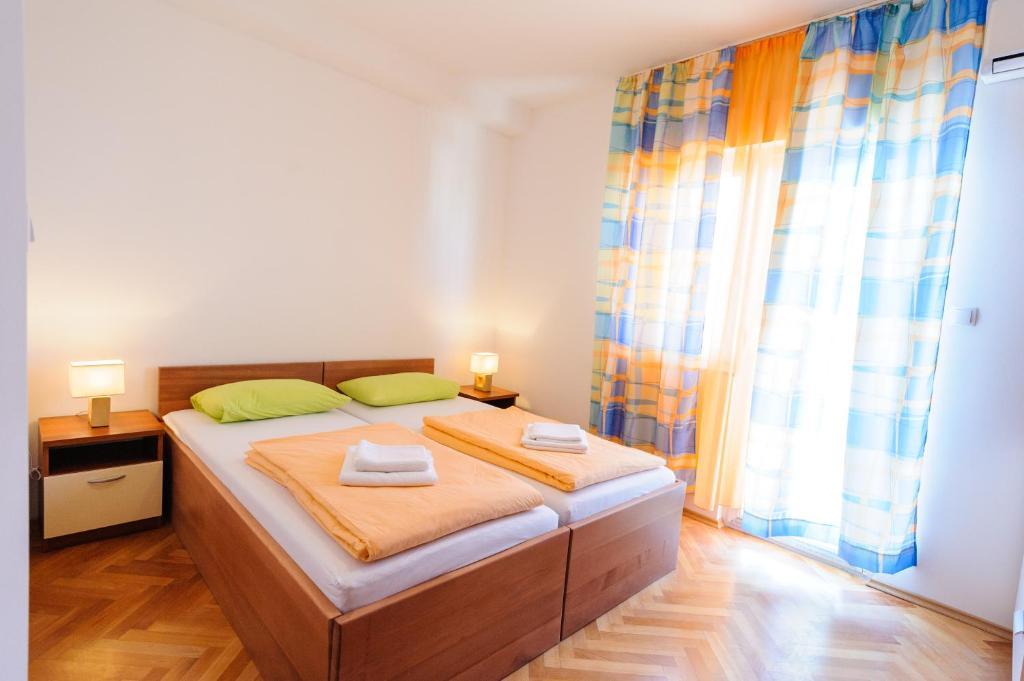 Apartment And Rooms Iva Σπλιτ Δωμάτιο φωτογραφία